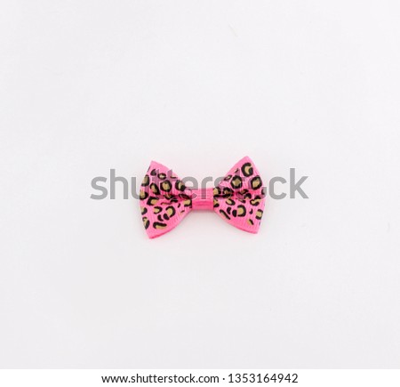 Colored small bow ties