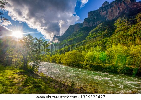 View of Ordesa valley and the mountain range above it, , Ordessa and Monte Pertdido National Park, Huesca Pyrenees, Aragon, Spain