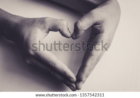 Heart Sharp Hands