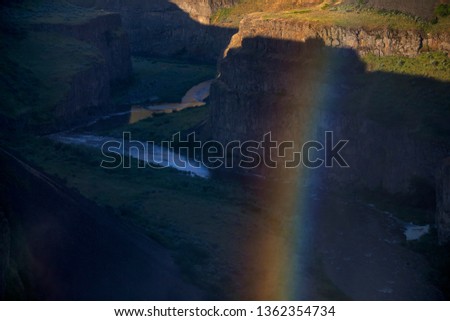 A beautiful sunrise view of the Palouse waterfall carving deep and complex canyon landscapes. Palouse falls state part, Washington USA.