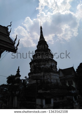 Architecture in Thai temples (Mae Tha District, Lampang Province, Thailand)