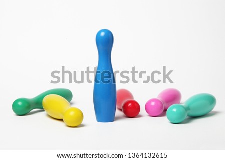 Six colors bowling pins