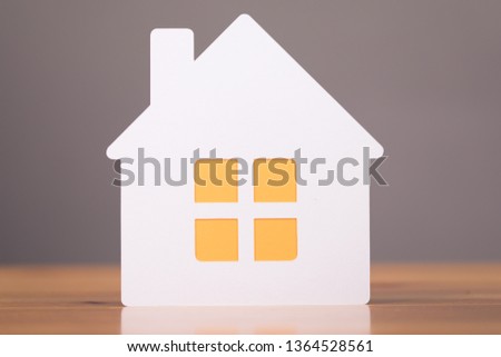 house modern in hand