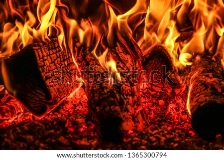 the texture of a flame of fire and burning coal