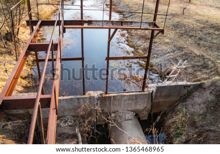 Gateway system of land reclamation, for irrigation of fields, not working, destroyed