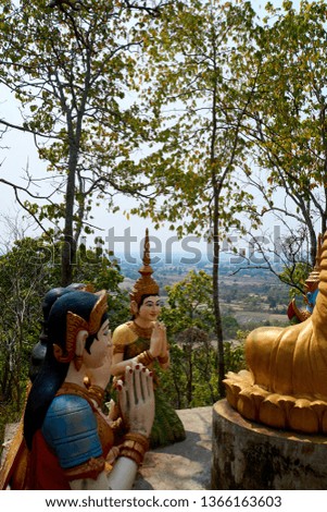 Circle of Buddha statue, Sambok Pagoda Kratie