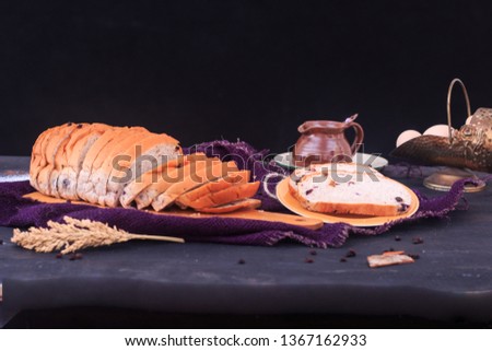 Stock photo of raisin bread that is made from raisins and flavored with cinnamon