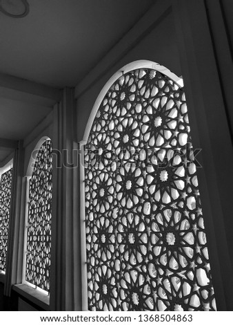islamic window style pattern architecture classic design - photo Royalty-Free Stock Photo #1368504863