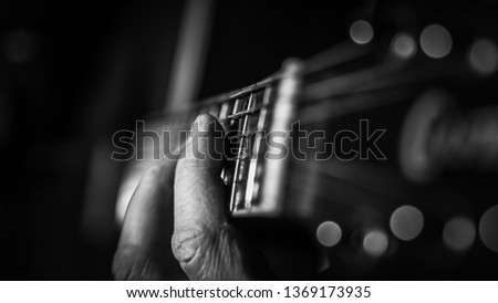 guitar chord 220-224