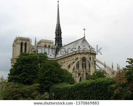 Notre Dame de Paris Catheral
