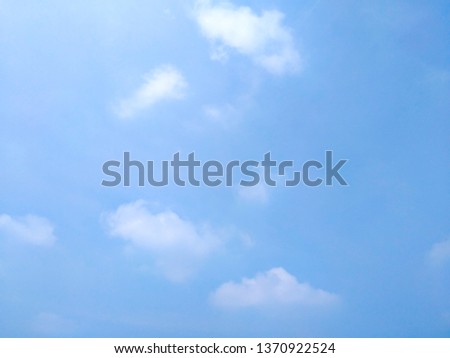 White cloud​ and​ beautiful​ blue sky - Air clouds in the blue sky - Blue backdrop in the air - Clouds in the air change shape in many - subtle background