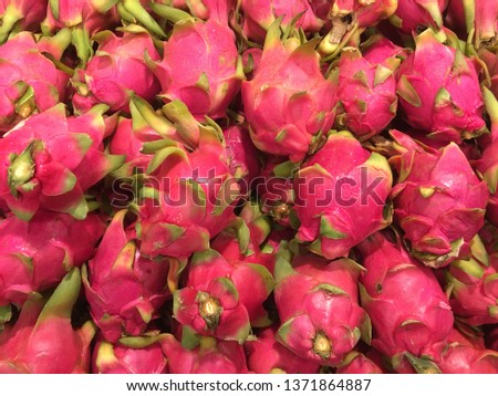Fresh dragon fruit is sold in supermarkets.