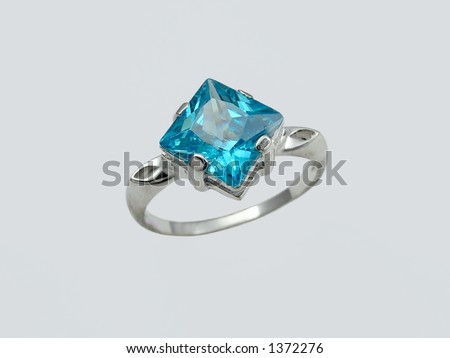  Ring with big sapphire