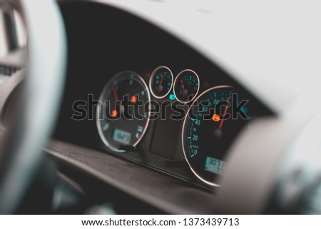 car speed close up 