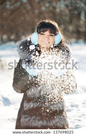 Young beauty woman winter portrait.