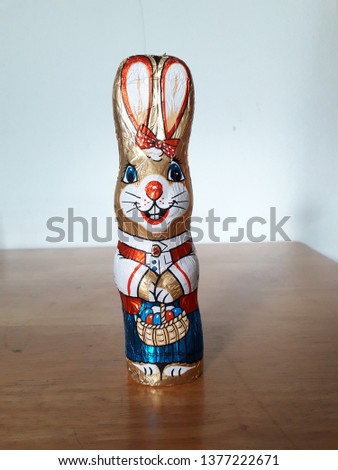 Gloden rabbit chocolate, Symbol Easter