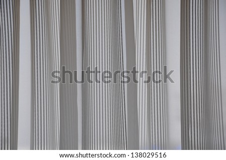 Curtain pattern