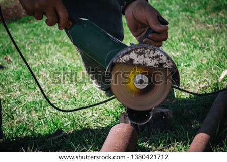 pipe cut grinder outdoor