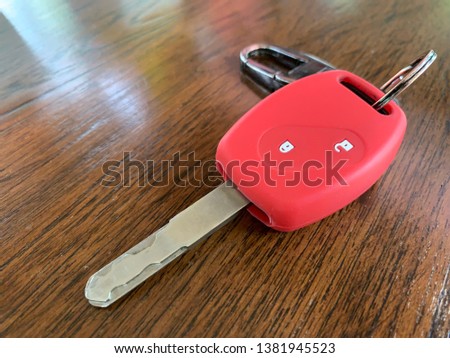 Car remote pictures , car keys