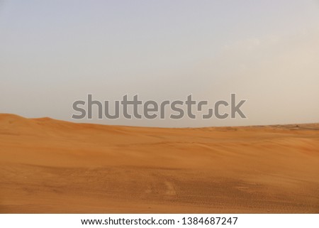 Picture of a desert near Dubai