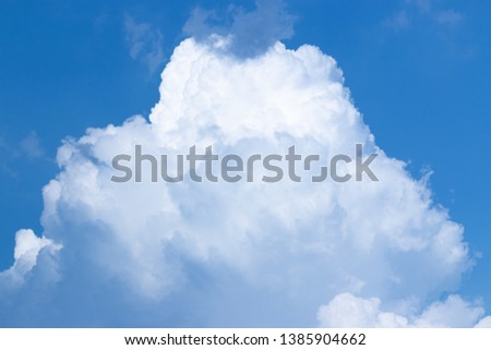 blue sky with white clouds, clouds in the sky