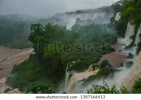 Latin America, Argentina, waterfalls: Beautiful landscape with views of the Iguazu Falls.