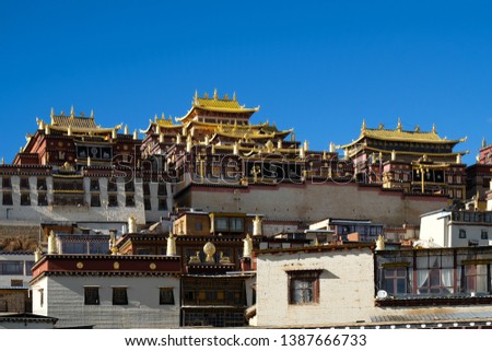 Tibetan monastery ( Shangri-La Songzanlin Monastery ) at Shangri-la yunan, China. Royalty-Free Stock Photo #1387666733