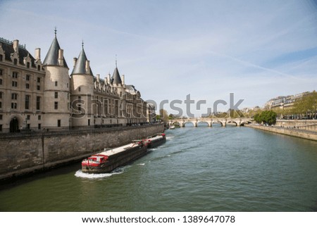 details of paris from the river seine