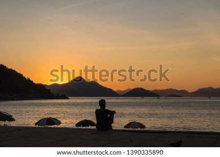 Observing the sunrise at Rio
