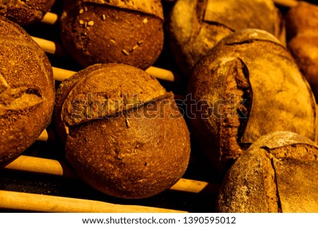 Image of a lot of supermarket bakery
