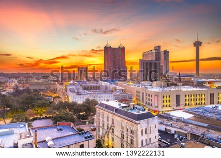 San Antonio, Texas, USA Skyline at dusk from above. 