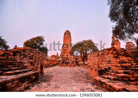 Old Thai Ruins, Ayutthaya, Beautiful photo picture taken in thailand, Asia
