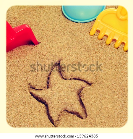 image of a starfish-shaped mark in the sand, and shovels and rakes of different colors, with a retro effect