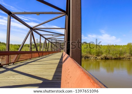 A Unique Bridge Perspective Walkway