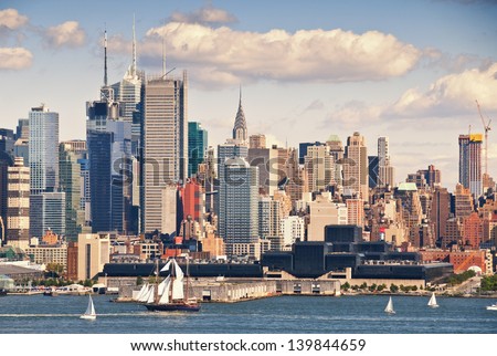 photo new york city cityscape over hudson river