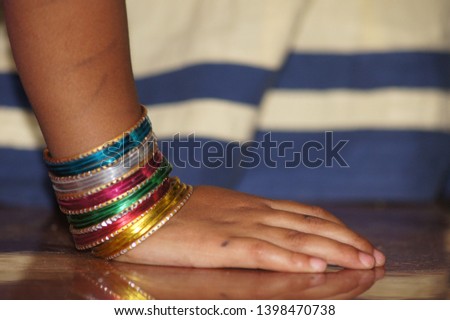 Bangles in girl hand - Indian tradition