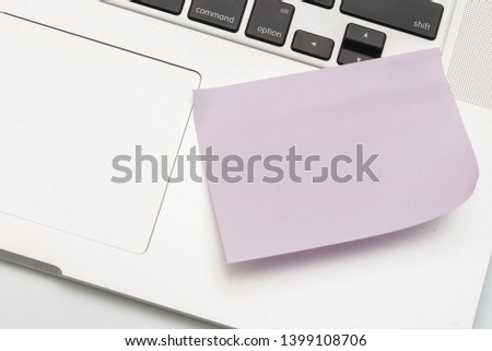 Sticky note on laptop with copy space. For all concept - Image