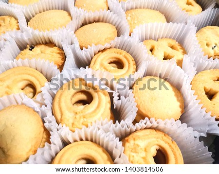 Close up image of butter cookies. 