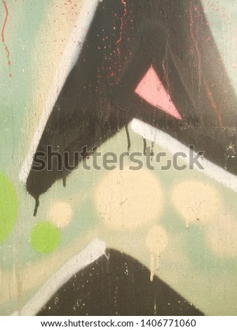 graffiti paint spray with rain