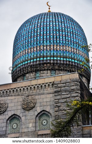 Mosque in Saint-Petersburg, Russia. Popular landmark. Color photo.