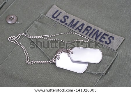 us marines uniform with blank dog tags