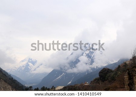 Clouds on the Snow mountains