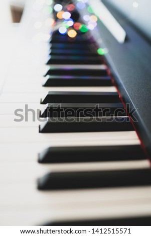 piano keys and playing piano