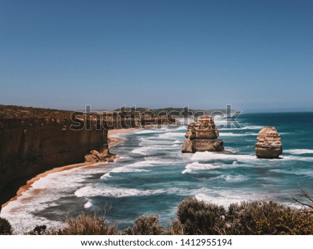 Remains of the 12 Apostles, along Great Ocean Road, Melbourne.