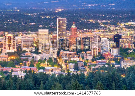 Portland, Oregon, USA downtown cityscape at twilight.