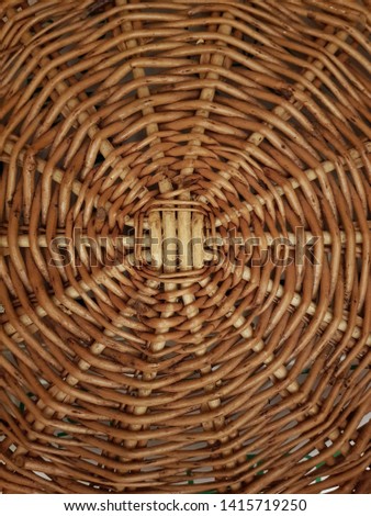 Middle part of a handmade basket