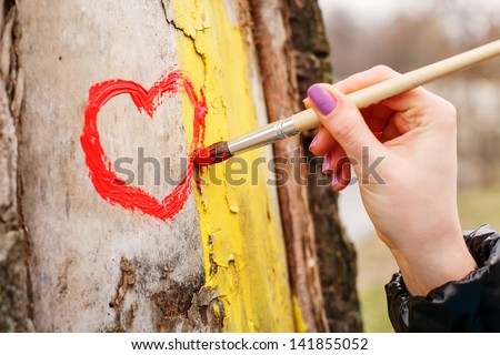 Hands girls draw hearts
