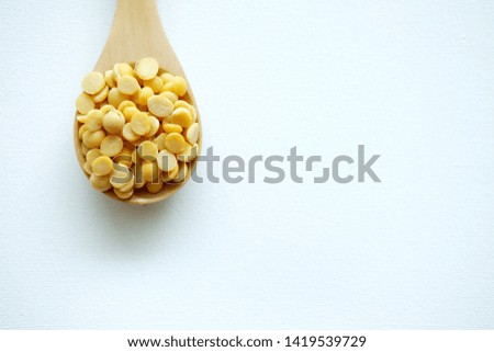 Close up of dried soybeans.