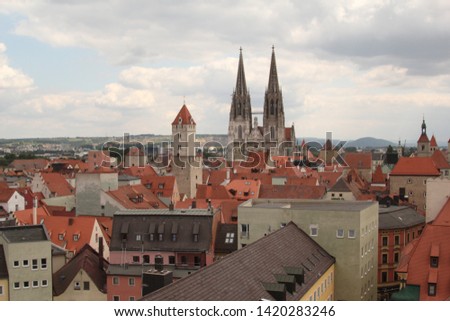 Pictures of the city center of Regensburg.