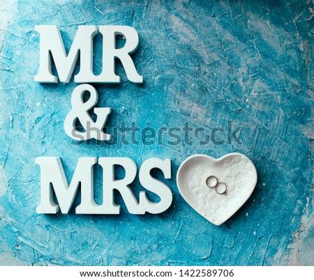  Mr & Mrs Wedding Sign on a blue background